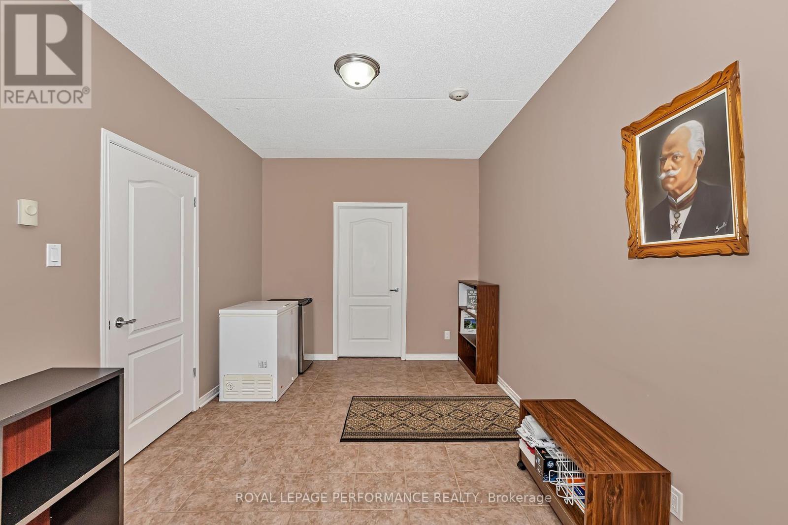 Photo 4 of 205 2360 Albert Street, Clarencerockland ON