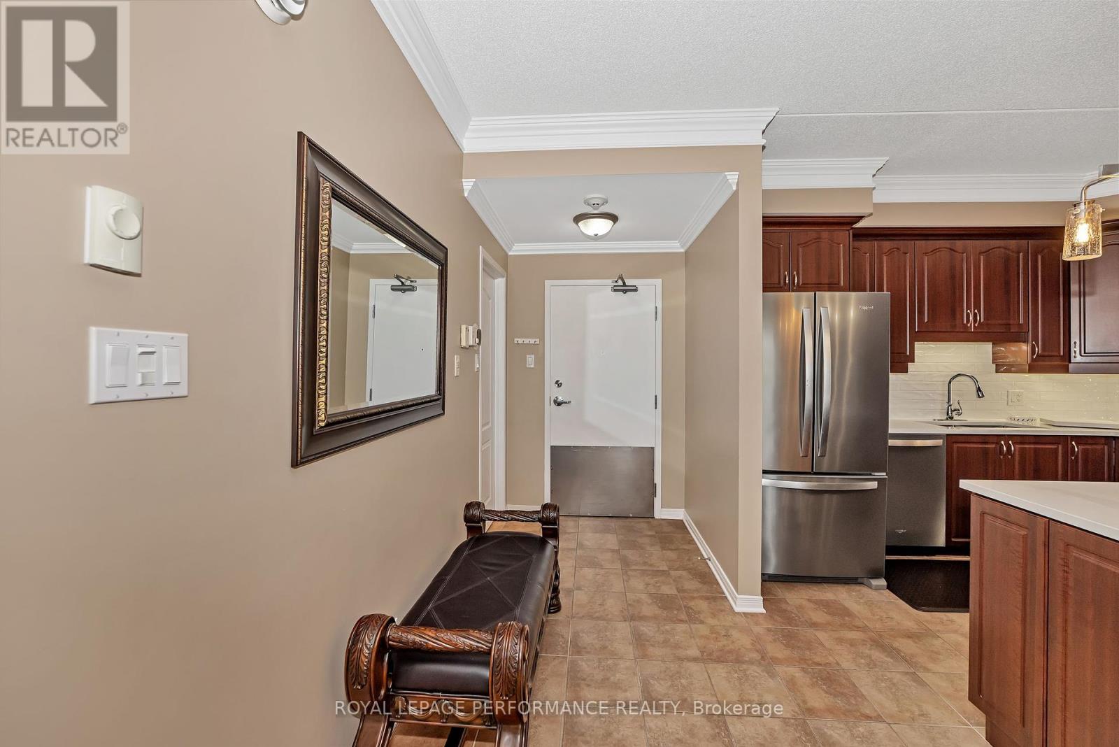 Photo 10 of 205 2360 Albert Street, Clarencerockland ON
