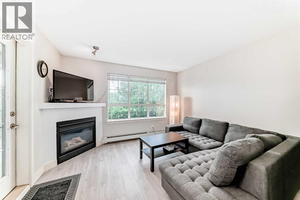 Single Family House for Sale in   Richard Court SW Lincoln Park Calgary 