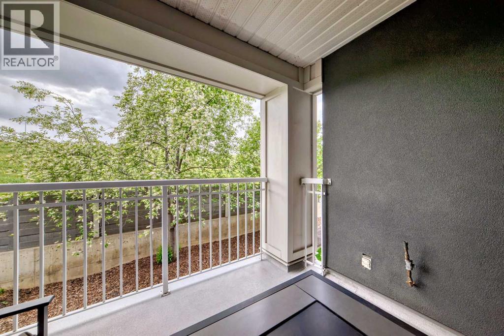 Single Family House for Sale in   Richard Court SW Lincoln Park Calgary 