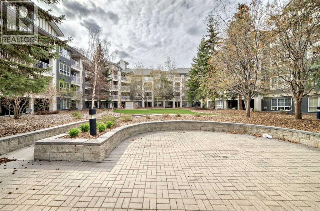 Single Family House for Sale in   Richard Court SW Lincoln Park Calgary 