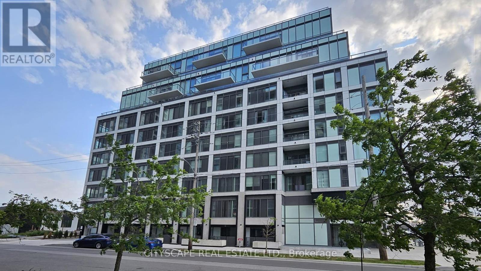 Photo 1 of 3 1195 The Queens Way, Toronto ON