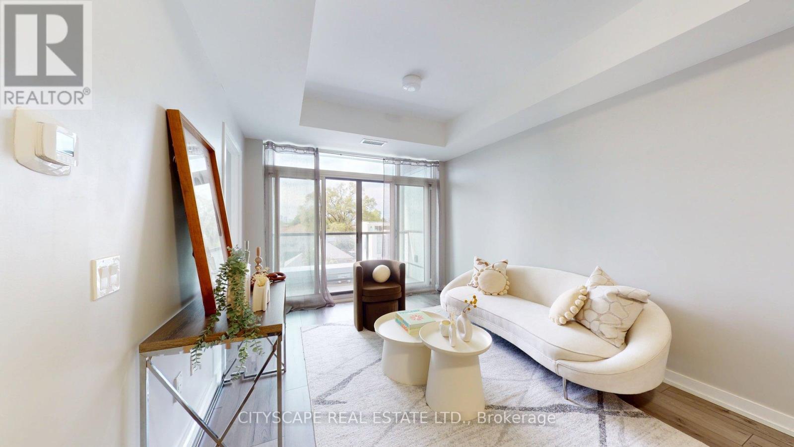 Photo 10 of 3 1195 The Queens Way, Toronto ON