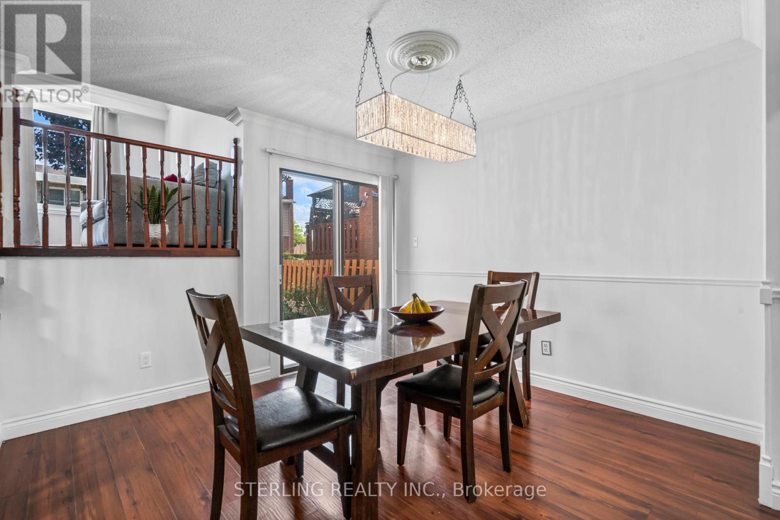 Photo 15 of 21 Foxacre Row, Brampton ON