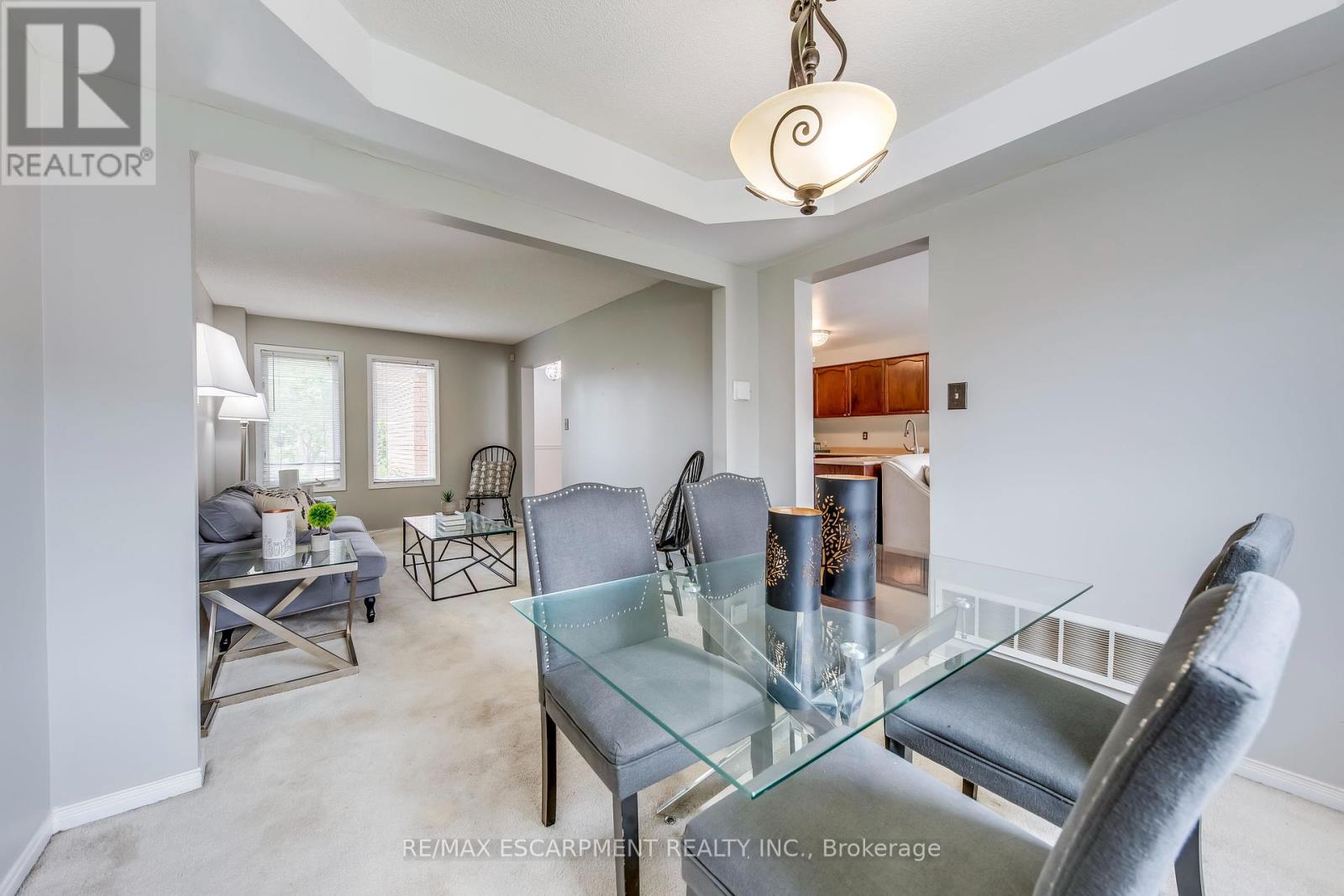 Photo 9 of 1157 Charminster Crescent, Mississauga ON