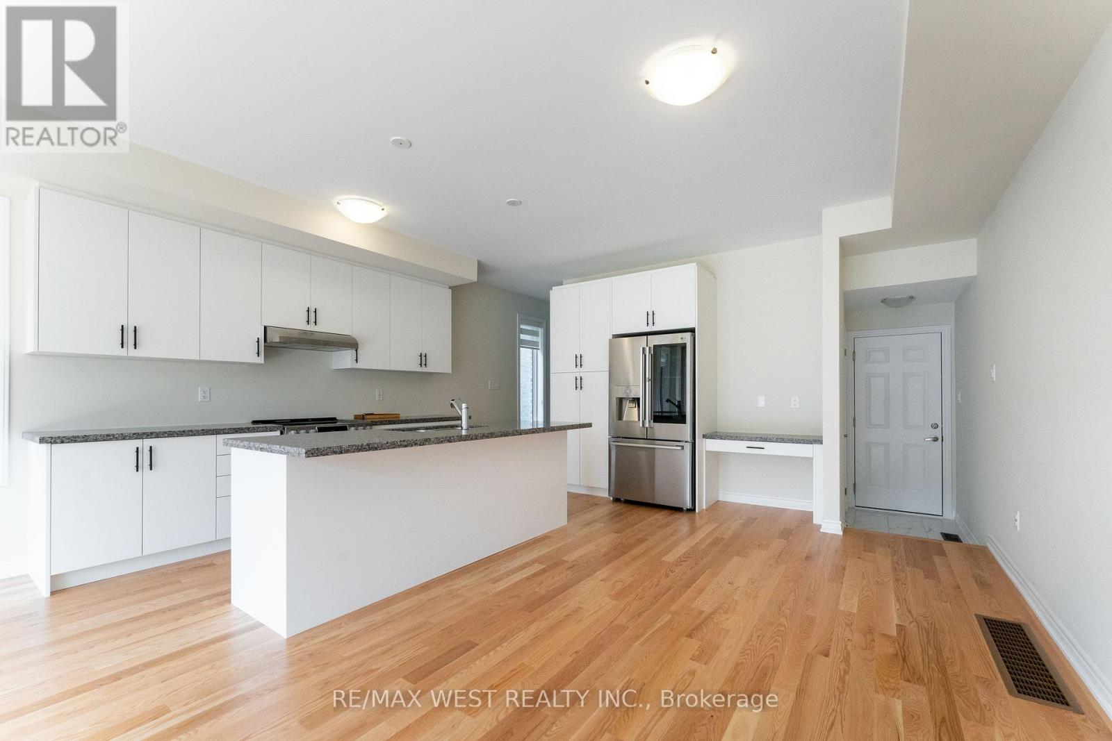 Photo 46 of 1424 National Common, Burlington ON