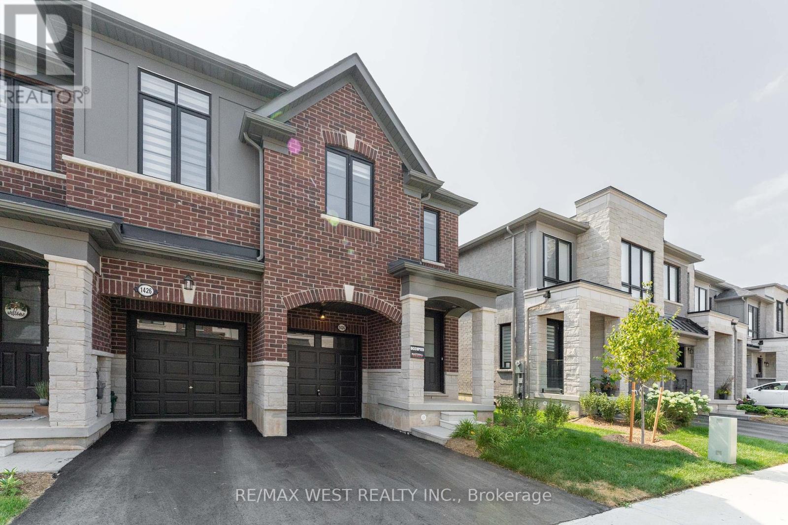Photo 1 of 1424 National Common, Burlington ON