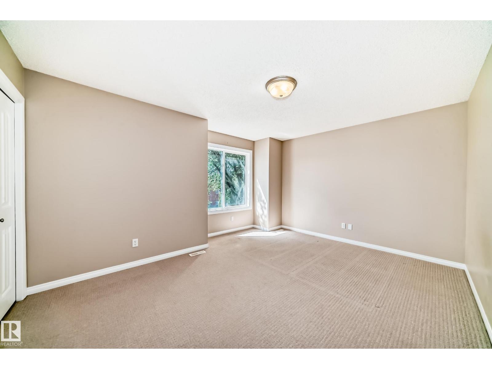 Photo 14 of 12127 82 St Nw, Edmonton AB