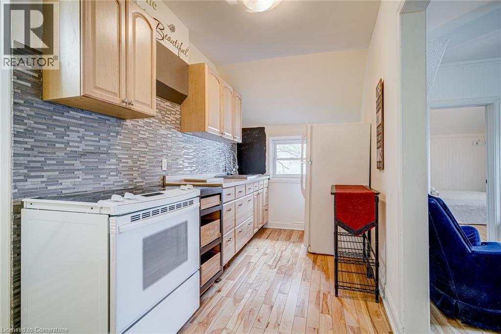 Photo 9 of 396 Hunter Street W Unit 2, Hamilton ON