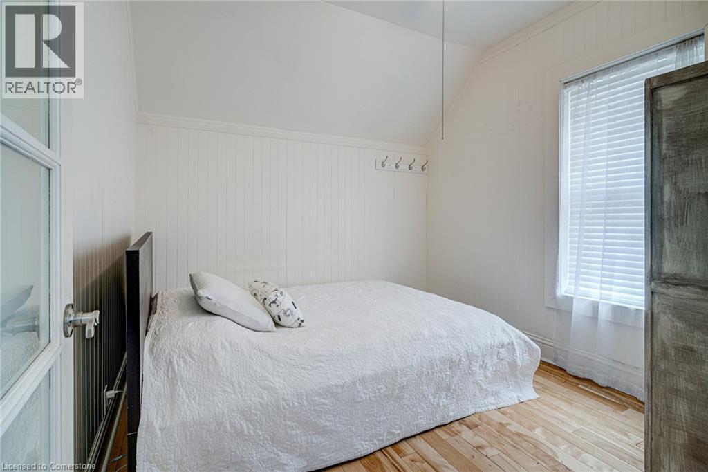 Photo 12 of 396 Hunter Street W Unit 2, Hamilton ON