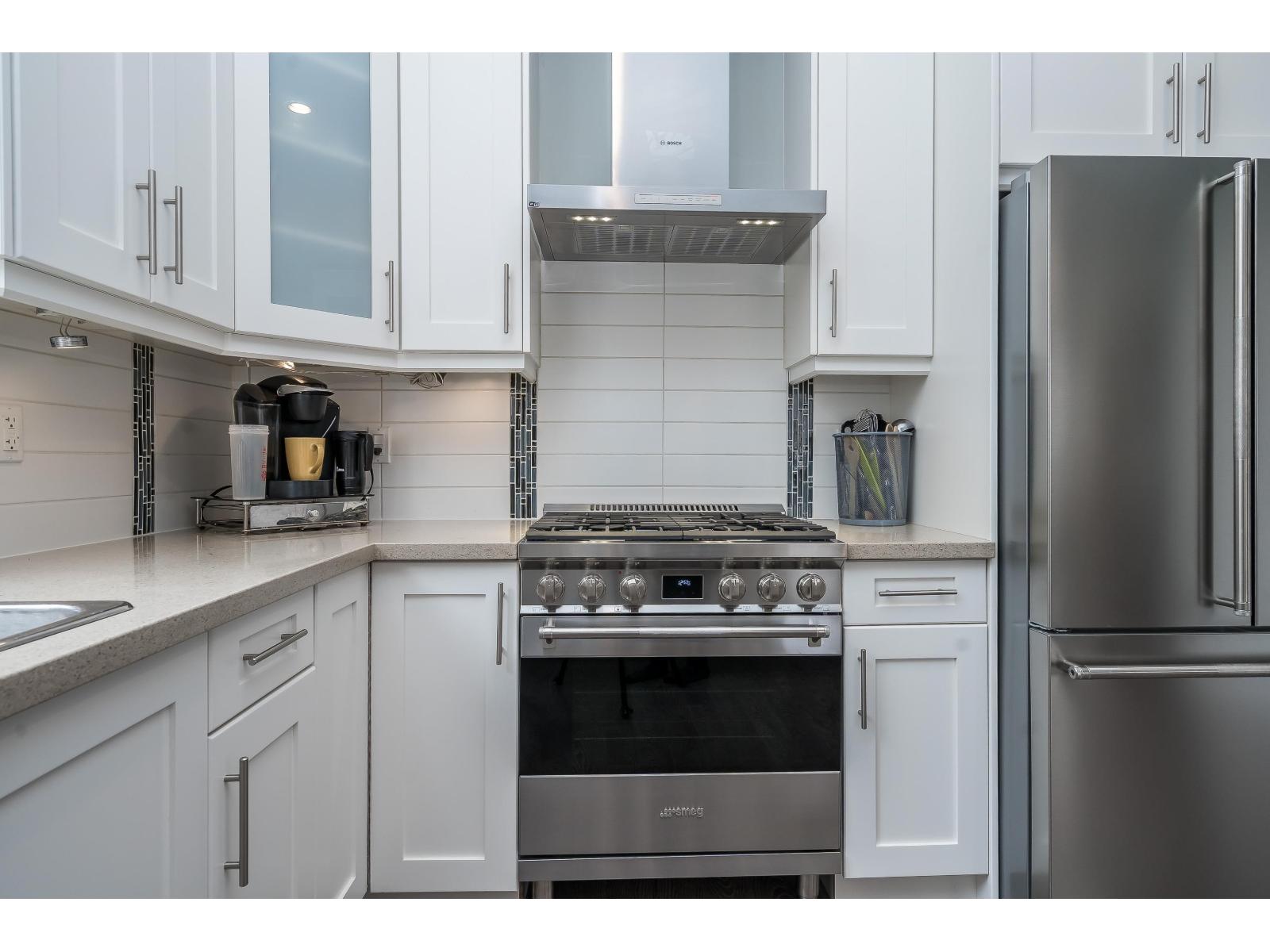 Photo 6 of 7343 191 B Street, Surrey BC