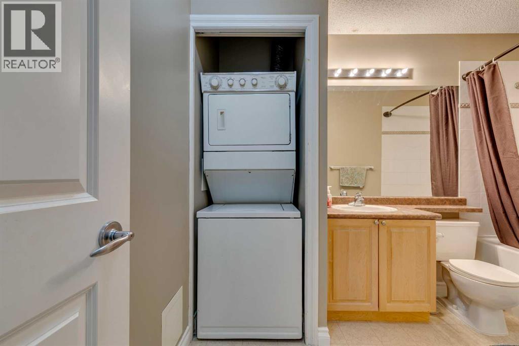 Single Family House for Sale in   Arbour Lake Road NW Arbour Lake Calgary 