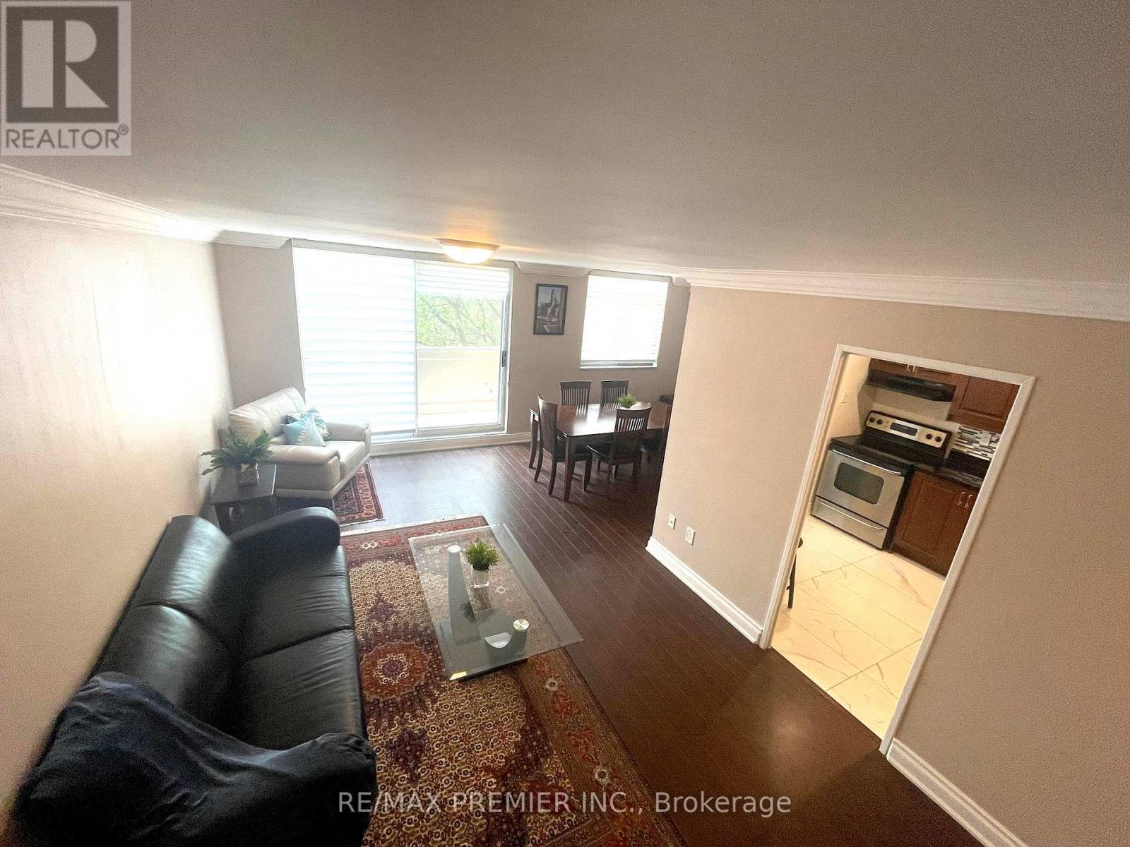 Photo 1 of 513 2645 Jane Street W, Toronto ON