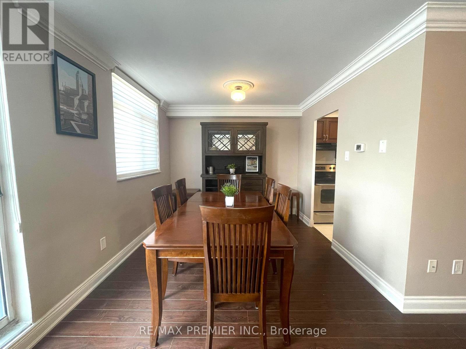 Photo 8 of 513 2645 Jane Street W, Toronto ON
