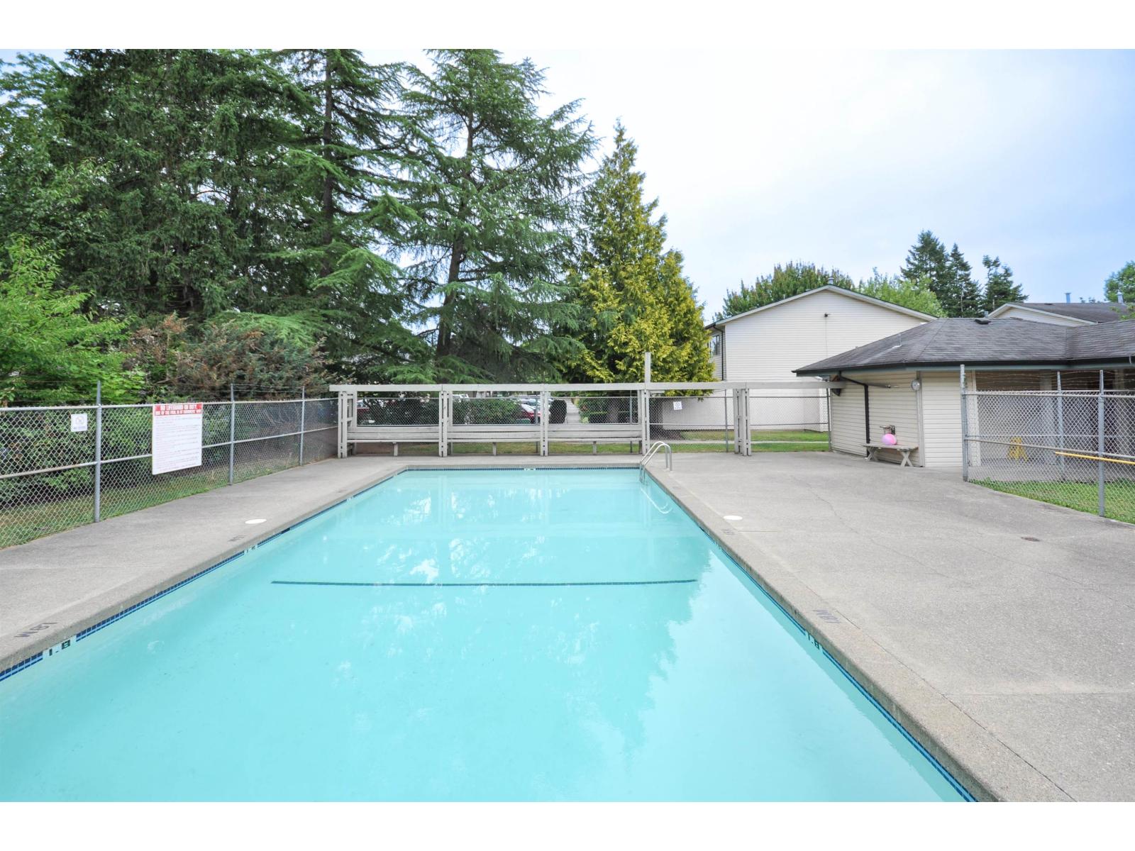 Photo 31 of 77 20350 53 Avenue, Langley BC
