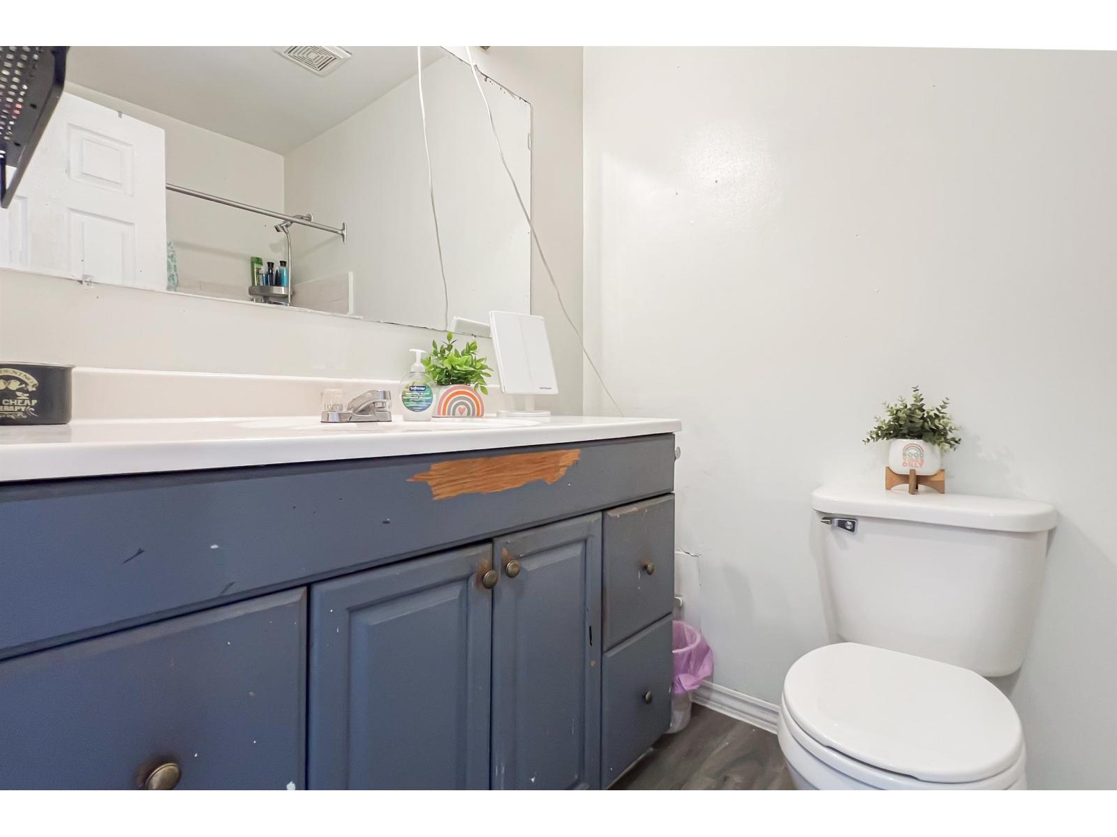 Photo 21 of 77 20350 53 Avenue, Langley BC