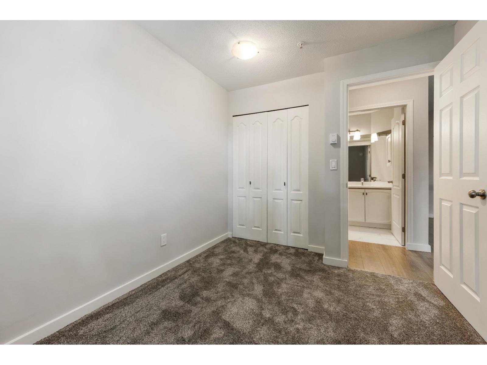 Photo 15 of 403 2958 Trethewey Street, Abbotsford BC