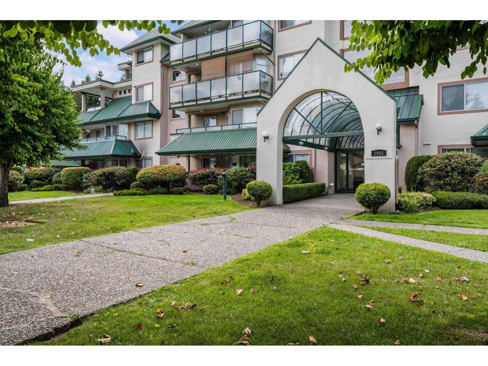 Photo 20 of 403 2958 Trethewey Street, Abbotsford BC