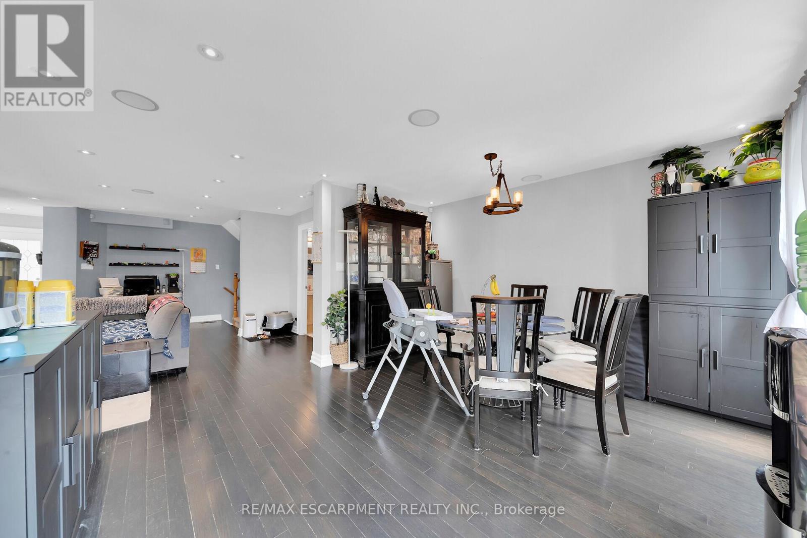 Photo 20 of 2 Tyler Drive, Hamilton ON
