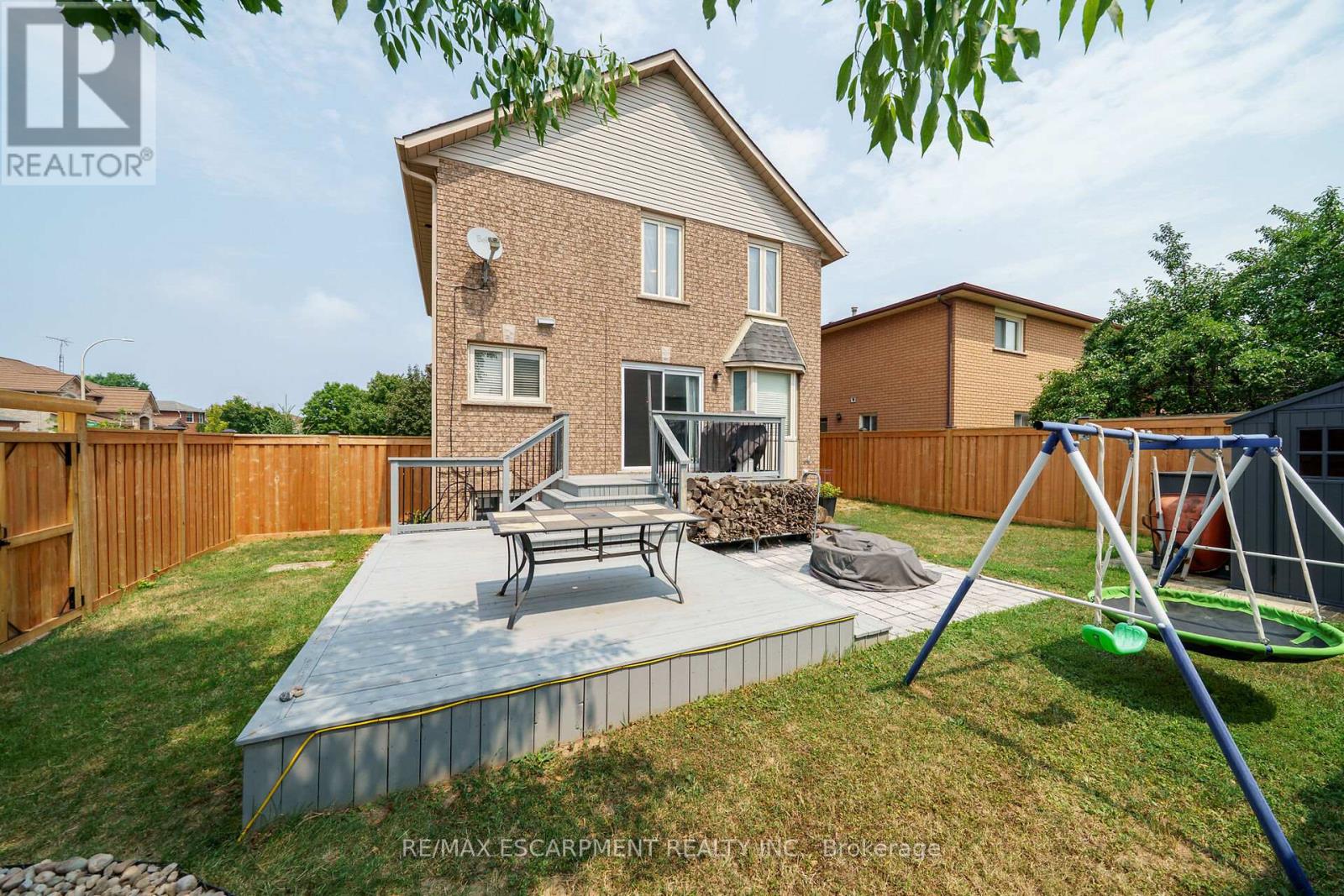 Photo 39 of 2 Tyler Drive, Hamilton ON
