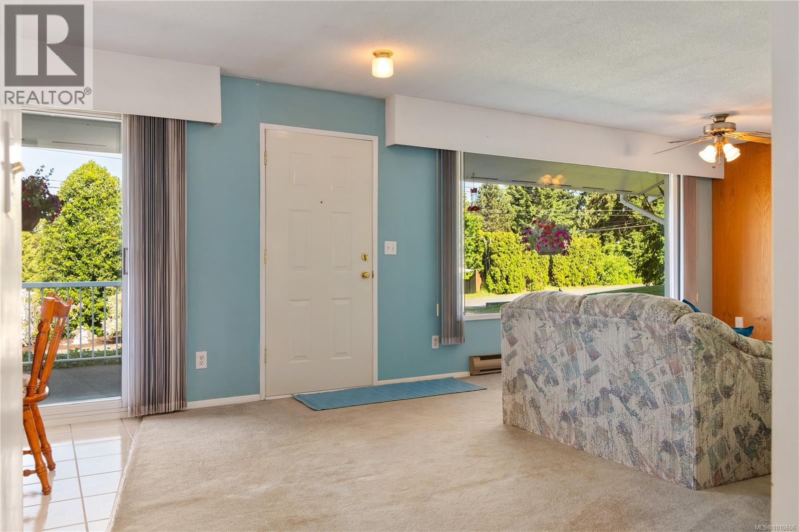 Photo 42 of 646 Hawthorne Rise, French Creek BC