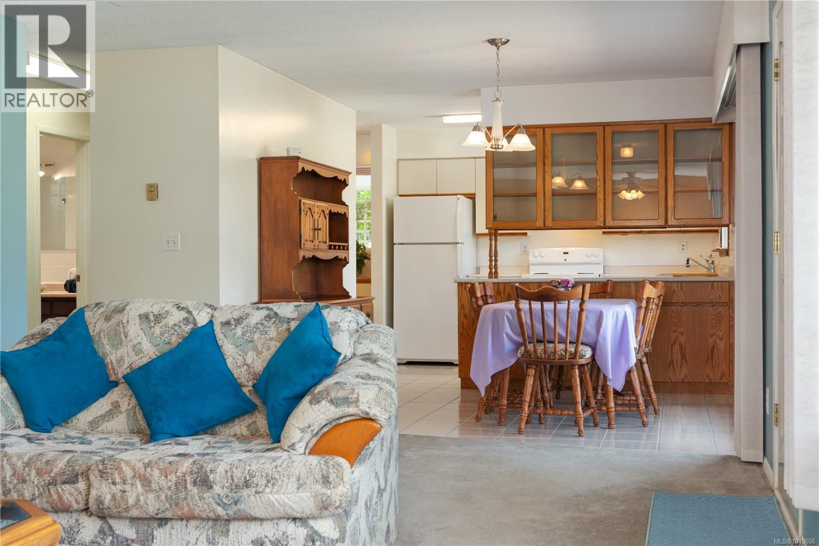 Photo 50 of 646 Hawthorne Rise, French Creek BC
