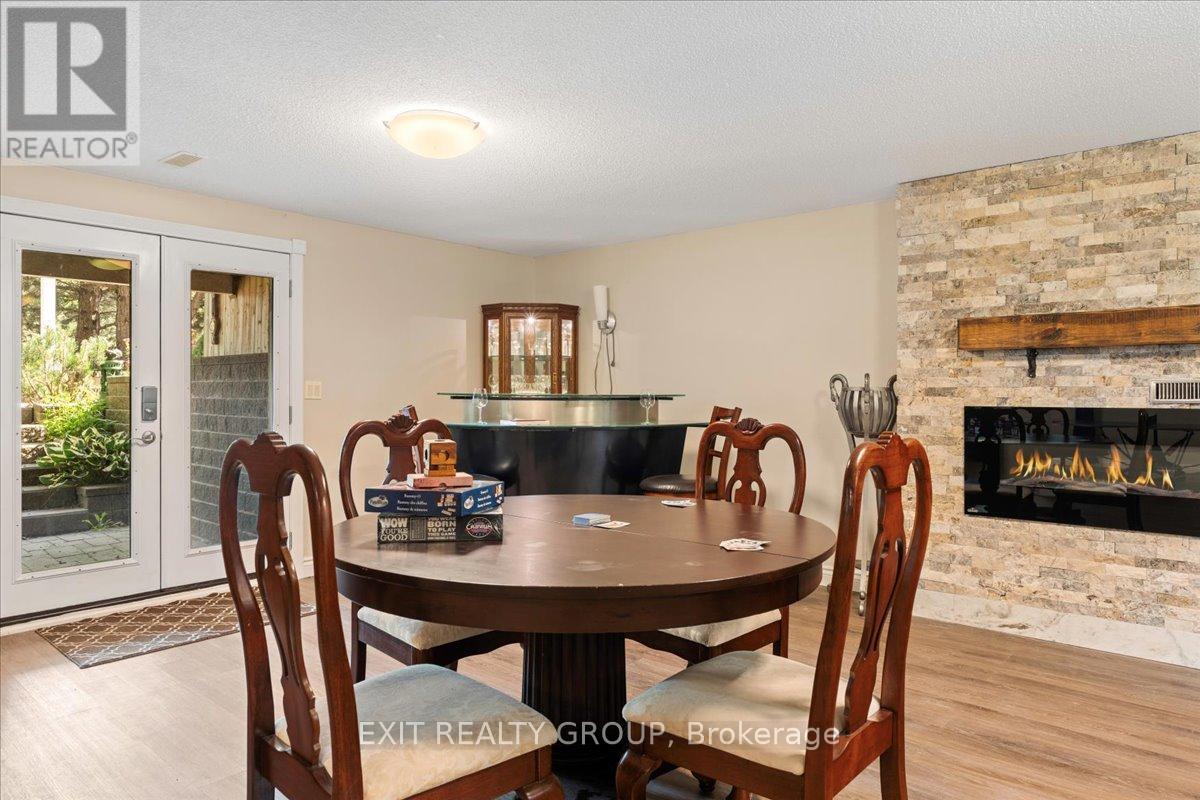Photo 24 of 33 Carrying Place Road, Quinte West ON