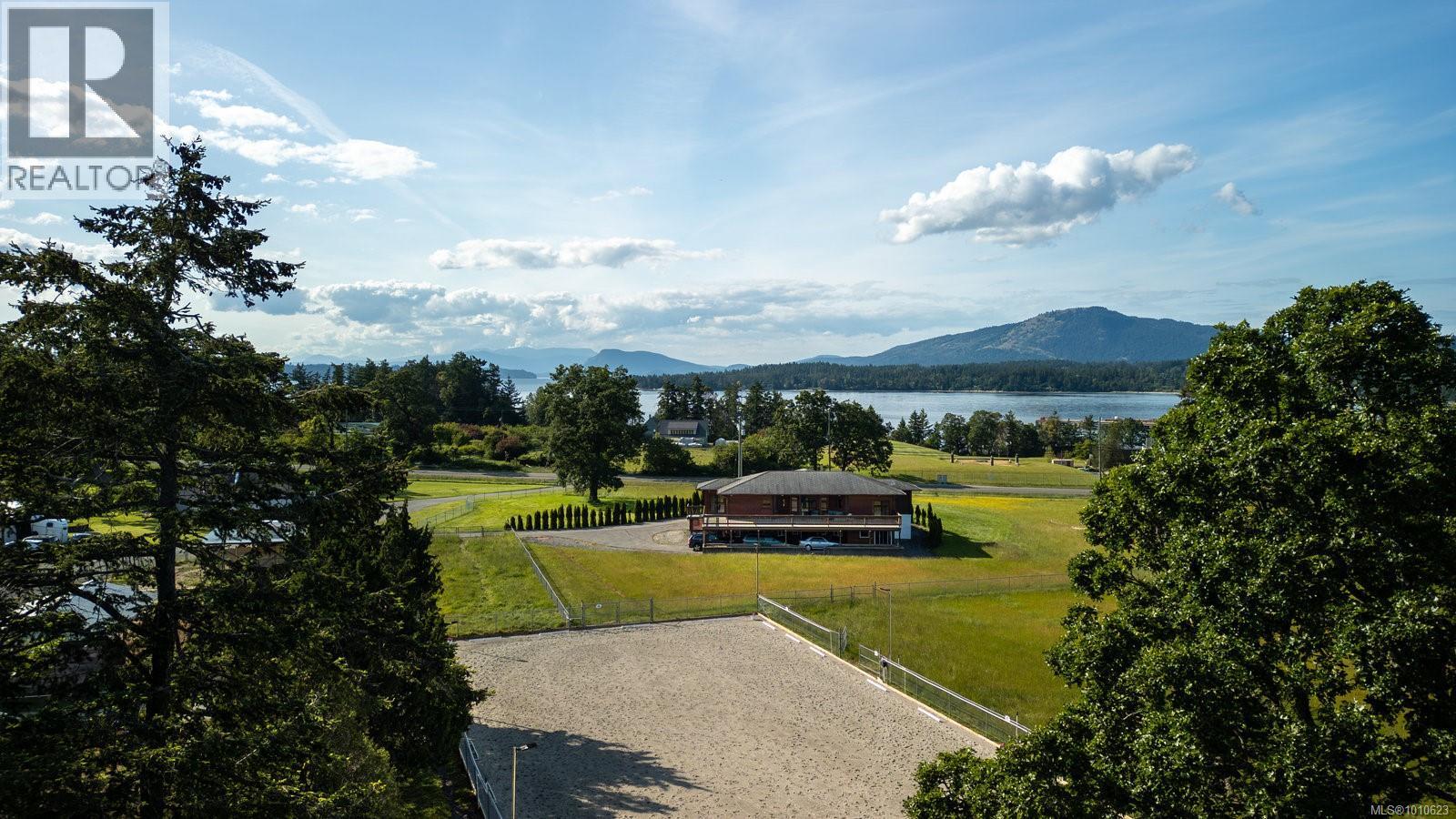  9775 West Saanich Road, North Saanich