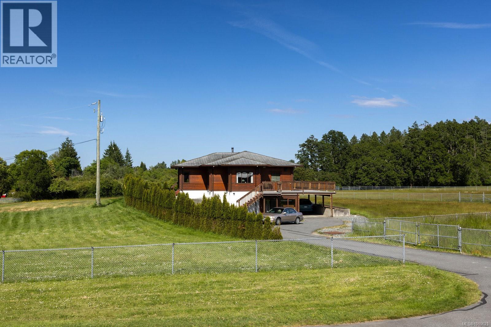  9775 West Saanich Road, North Saanich