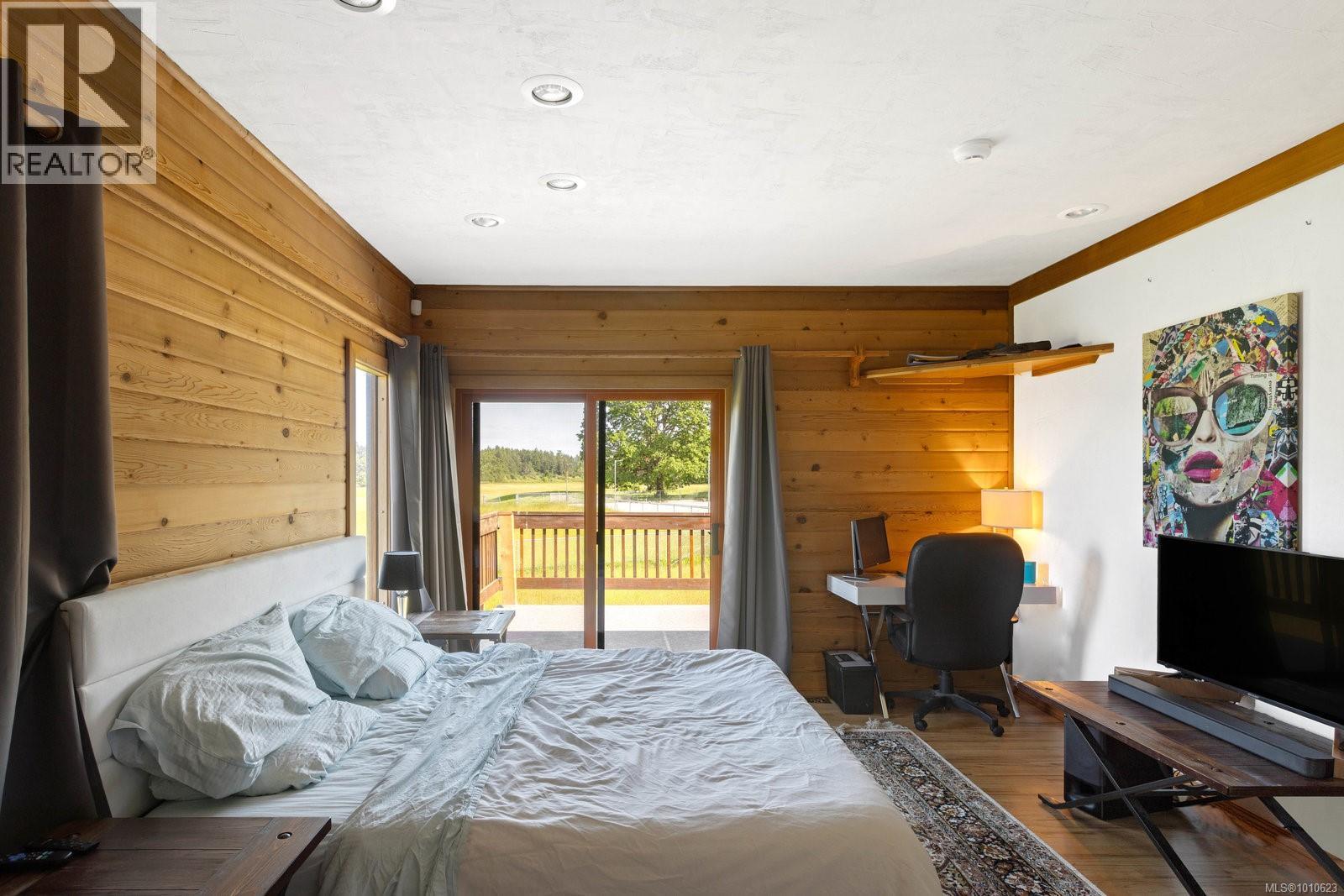  9775 West Saanich Road, North Saanich