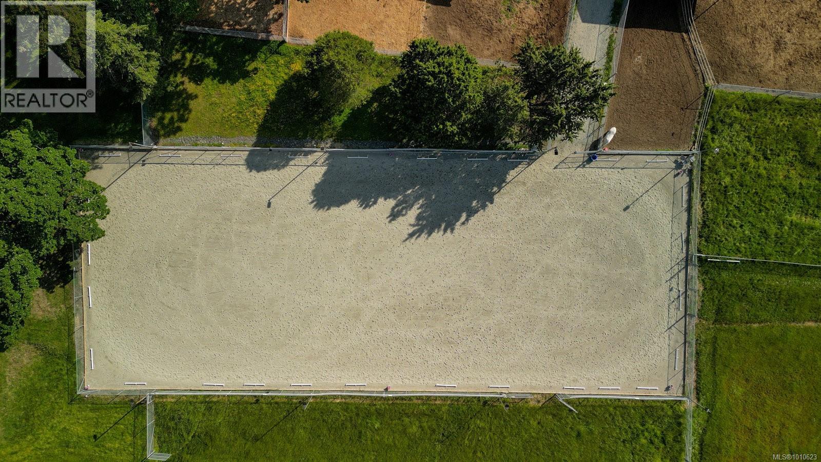  9775 West Saanich Road, North Saanich