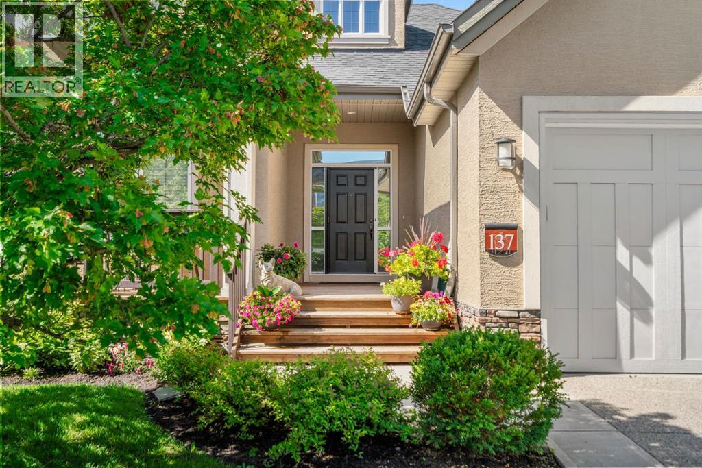 Single Family House Bungalow for Sale in  Elgin Estates Park SE McKenzie Towne Calgary 