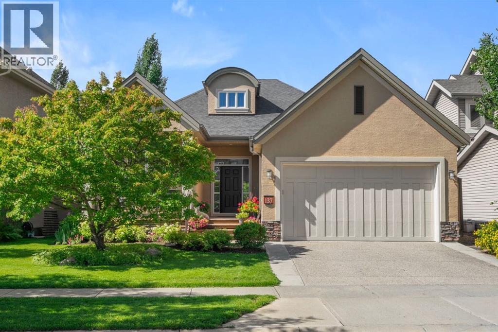137 Elgin Estates Park SE, Calgary, Alberta