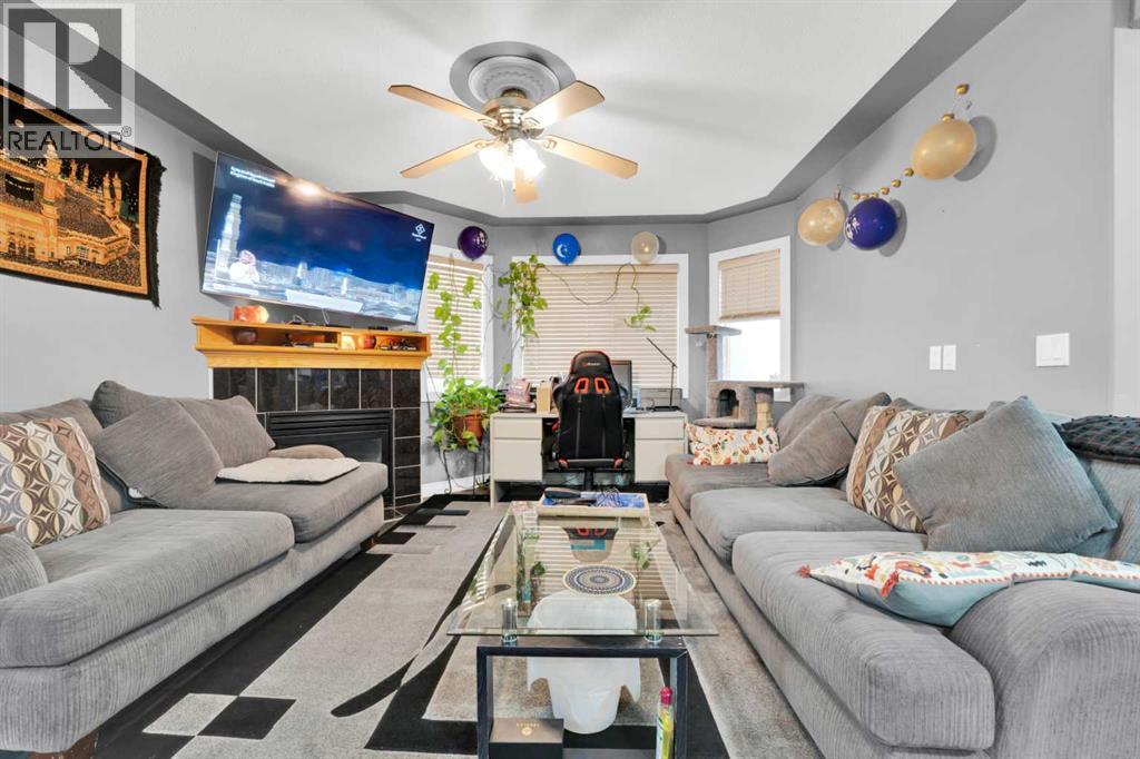 Single Family House for Sale in  Tarawood Place NE Taradale Calgary 