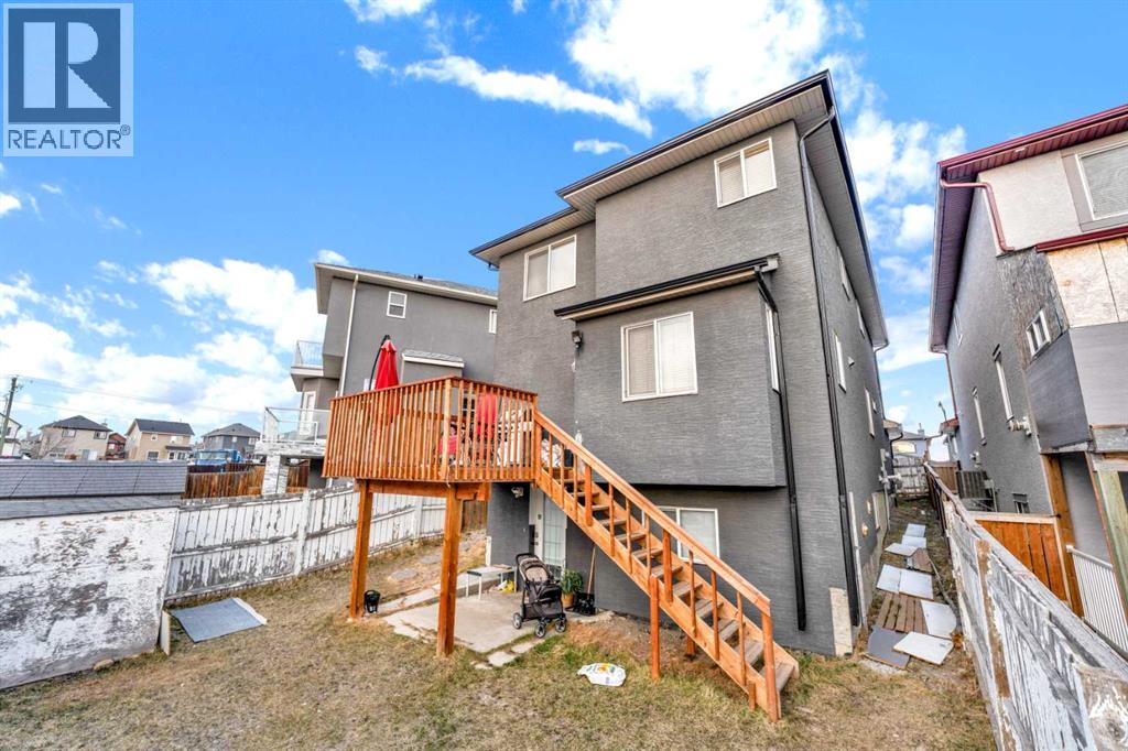Single Family House for Sale in  Tarawood Place NE Taradale Calgary 