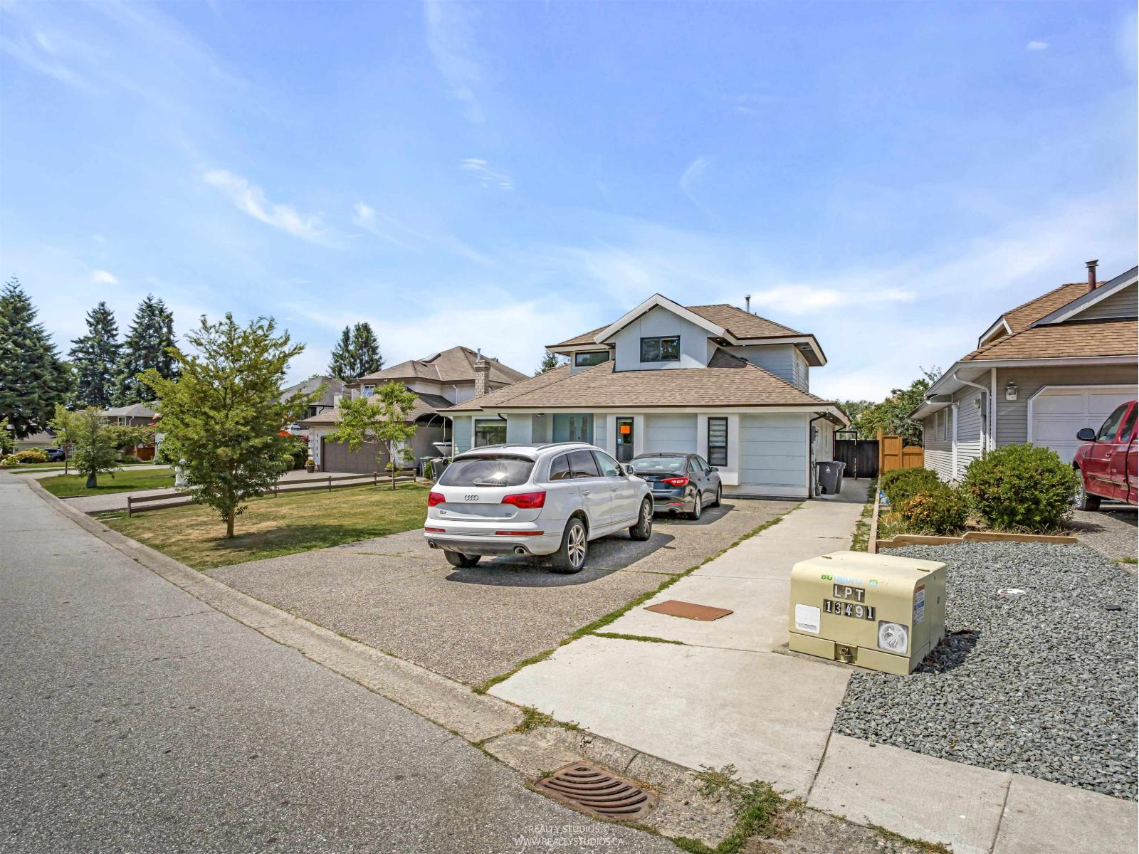 Photo 37 of 5775 184 A Street, Surrey BC