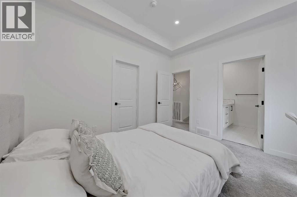 Single Family House for Sale in   Avenue SW Killarney/Glengarry Calgary 