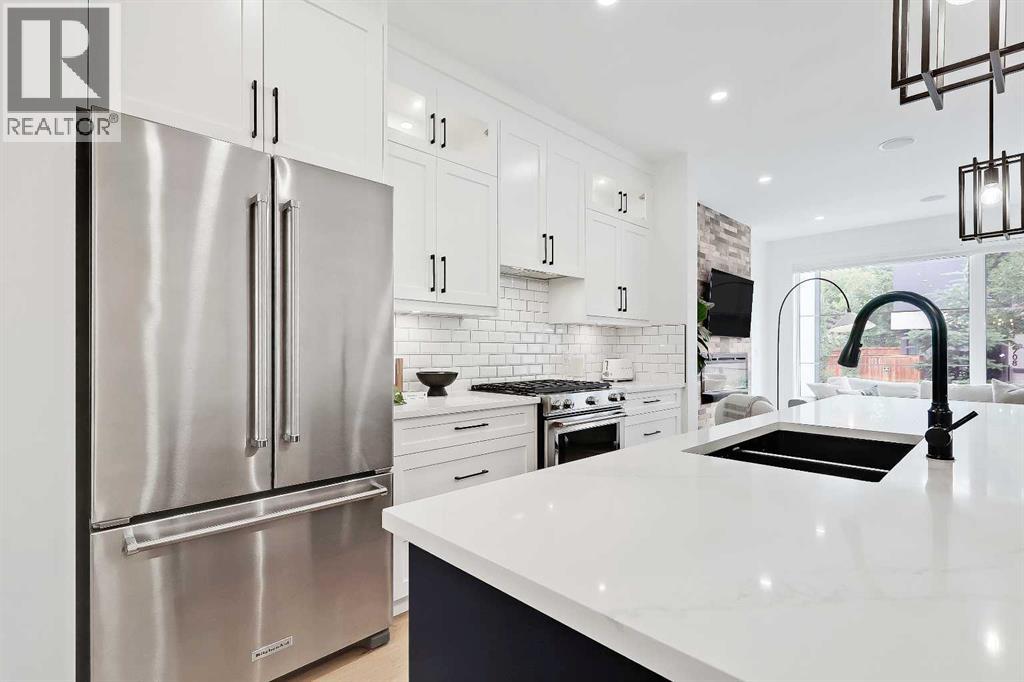 Single Family House for Sale in   Avenue SW Killarney/Glengarry Calgary 