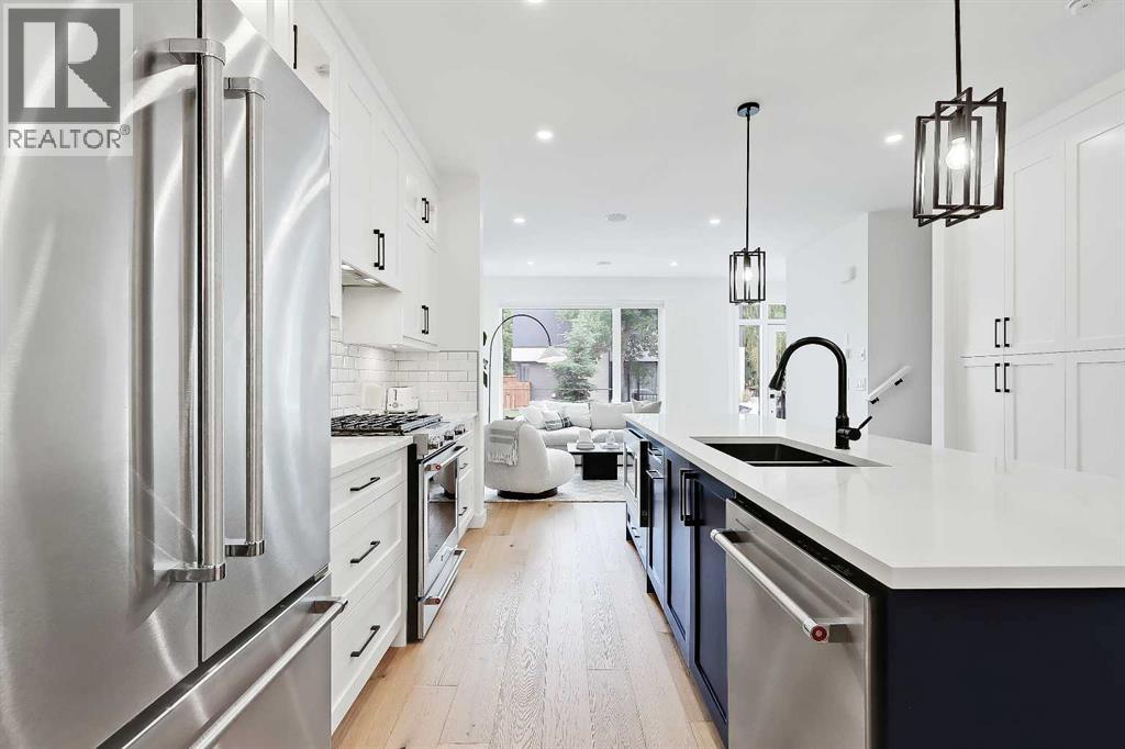 Single Family House for Sale in   Avenue SW Killarney/Glengarry Calgary 