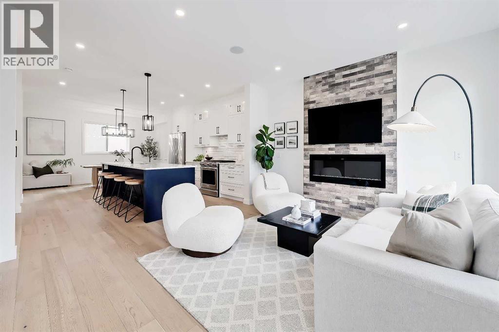 Single Family House for Sale in   Avenue SW Killarney/Glengarry Calgary 