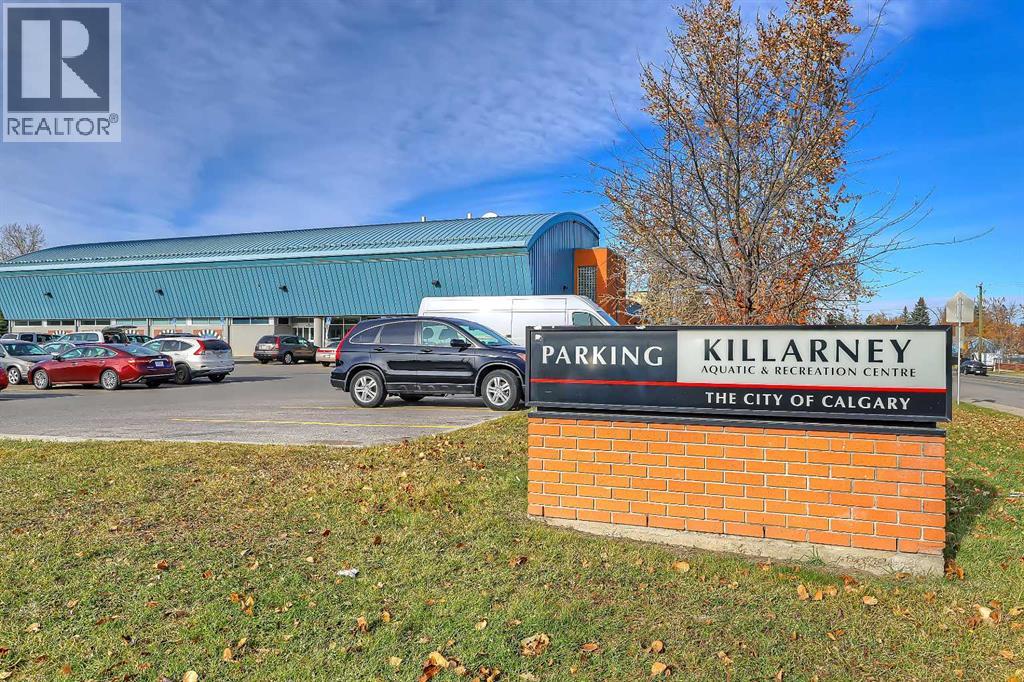Single Family House for Sale in   Avenue SW Killarney/Glengarry Calgary 