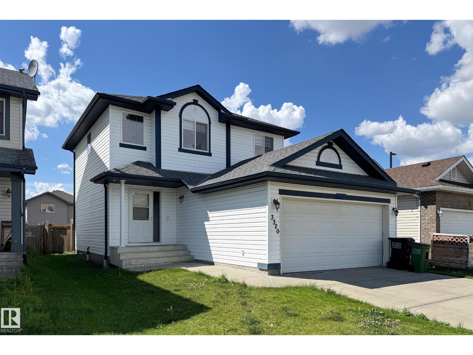 Photo 17 of 3320 20 St Nw Nw, Edmonton AB