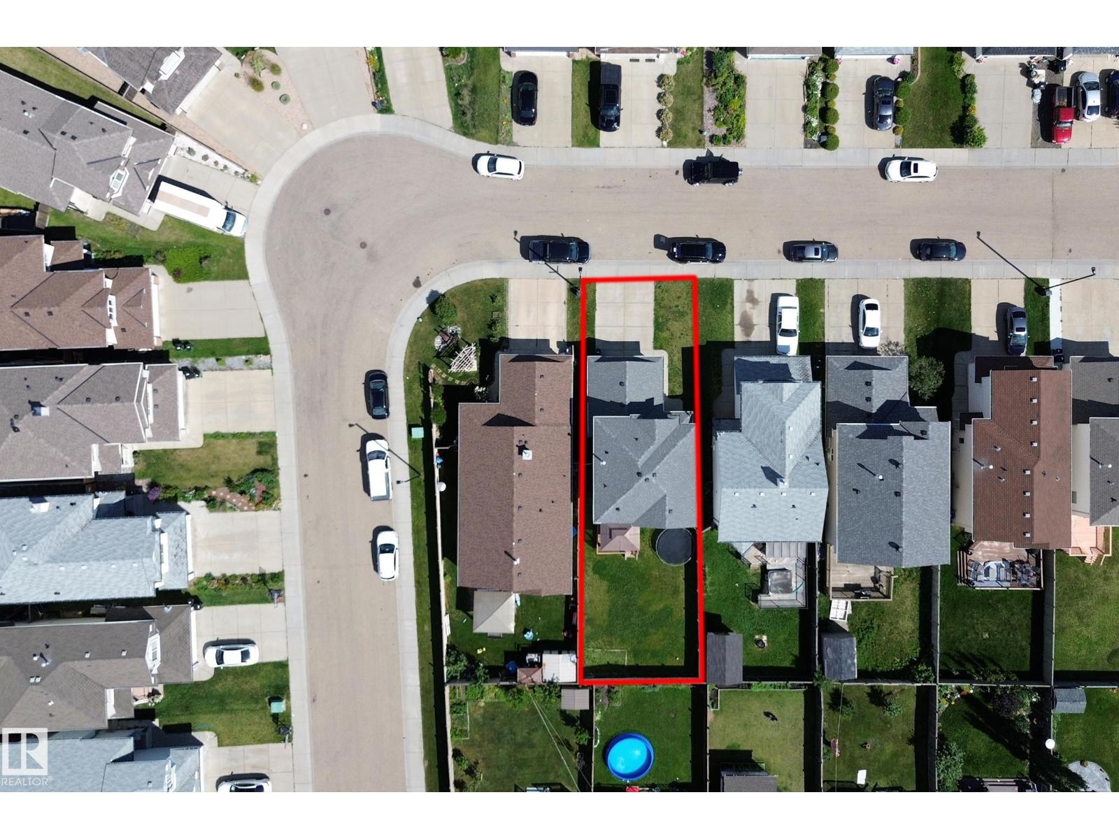 Photo 7 of 3320 20 St Nw Nw, Edmonton AB