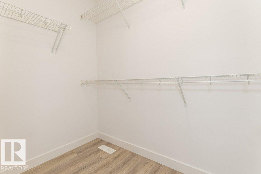 Photo 4 of 838 Daniels Wy Sw, Edmonton AB