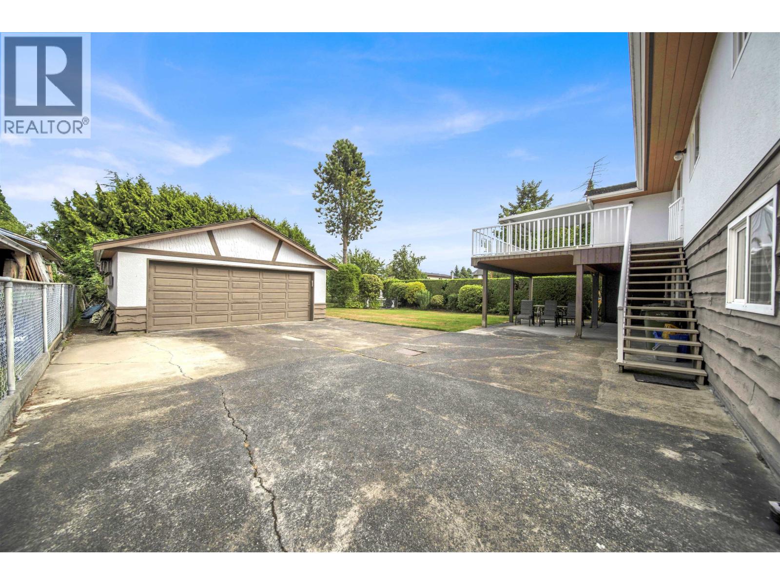Photo 2 of 3760 Bargen Drive, Richmond BC