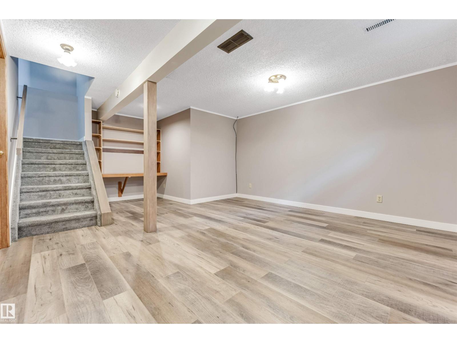 Photo 53 of 1303 37 St Nw, Edmonton AB