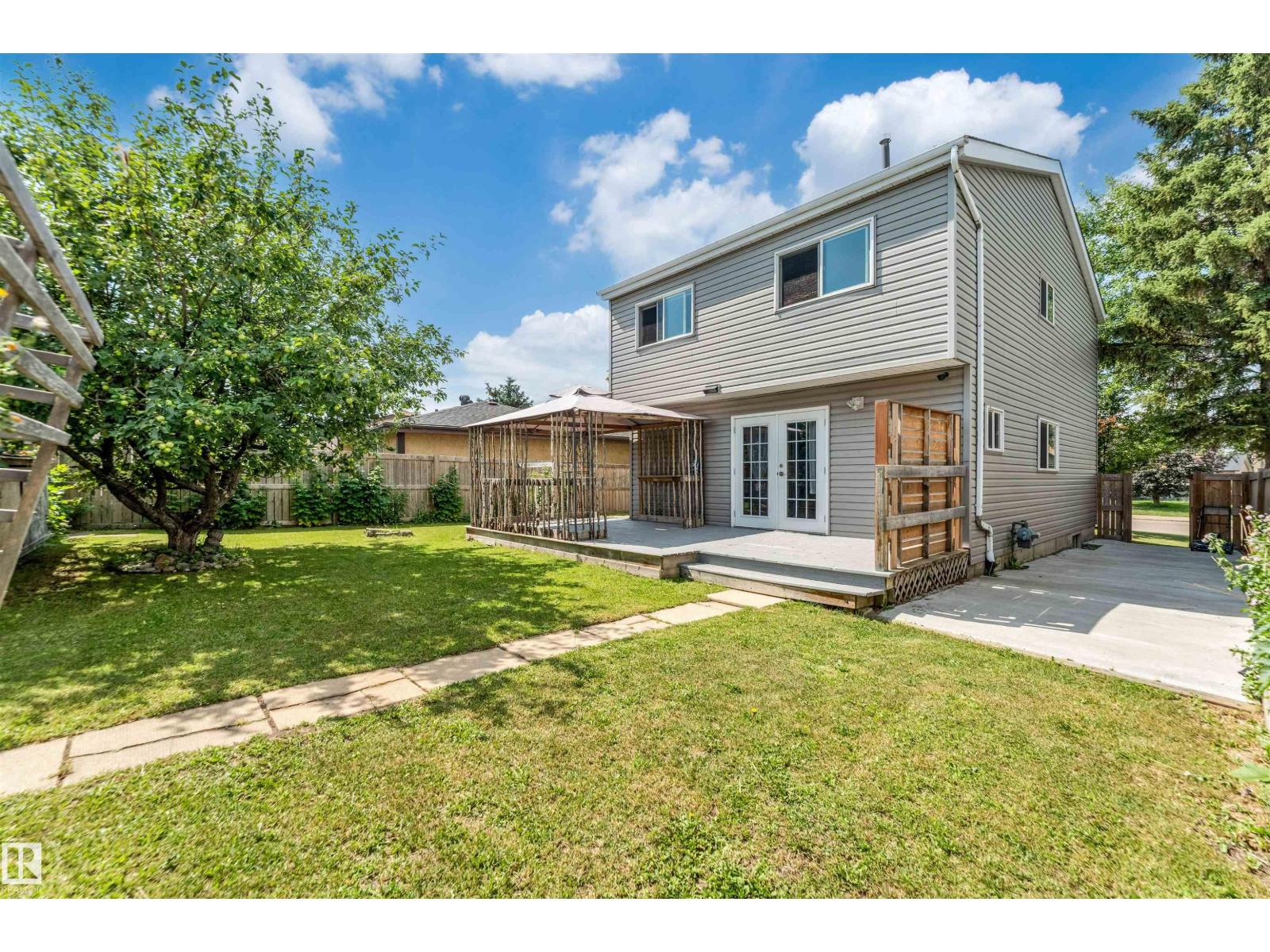 Photo 26 of 1303 37 St Nw, Edmonton AB