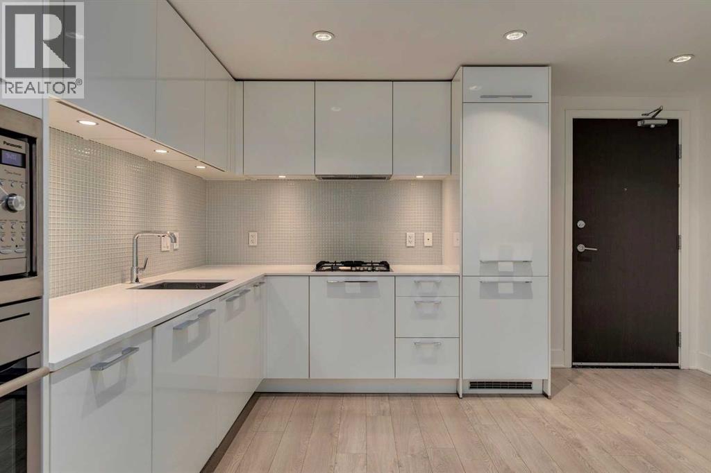 Single Family House for Sale in    Avenue SW Beltline Calgary 