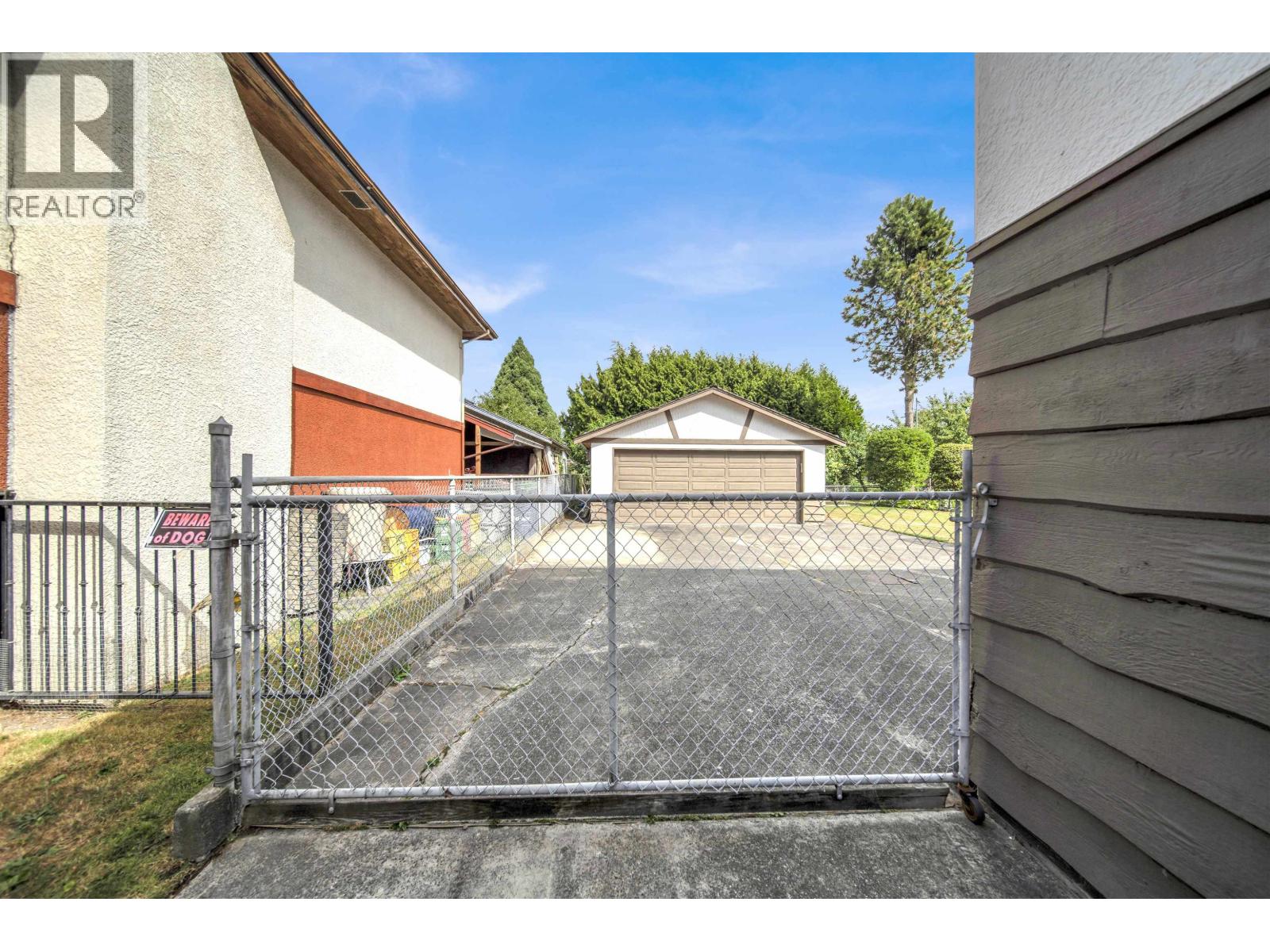 Photo 8 of 3760 Bargen Drive, Richmond BC