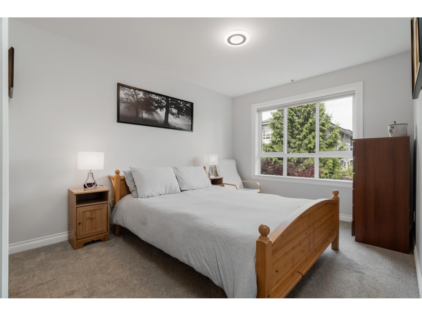 Photo 9 of 305 20750 Duncan Way, Langley BC